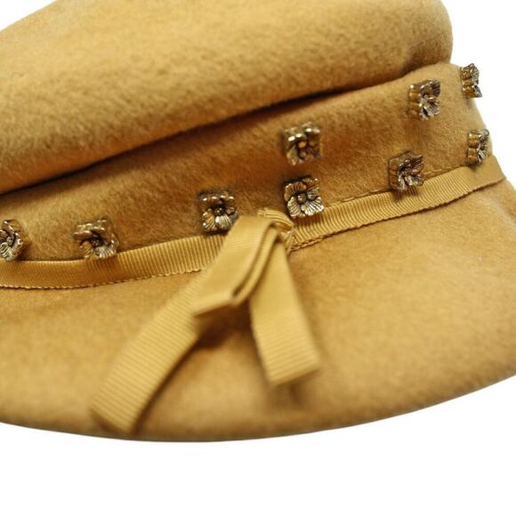 Vintage 40s Shaped Gold Felt Hat w Flower Studs Henry Pollak Glenover - Hey Viv main image 7